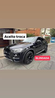 BMW X4 2.0 28I X LINE 4X4 16V TURBO GASOLINA 4P AUTOMÁTICO BMW X4 2.0 28I X LINE 4X4 16V TURBO GASOLINA 4P AUTOMÁTICO
